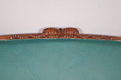 Sofa im Stil Louis XVI., gestempelt Geny, aus geschnitztem Nussbaumholz, um 1780