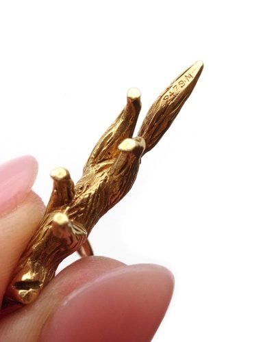 Mellerio dits Meller fox pendant in 18 karat gold 