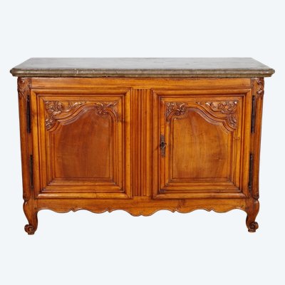Buffet de chasse Louis XV en noyer et pierre de Saint-Cyr, vers 1720