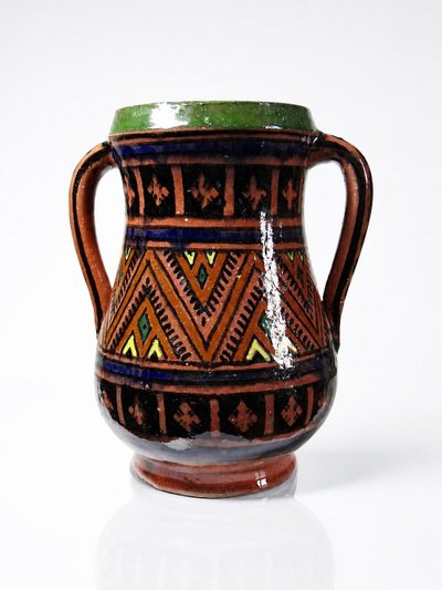 Grande vaso marocchino in terracotta policroma Safi con due manici, anni '50-'70.