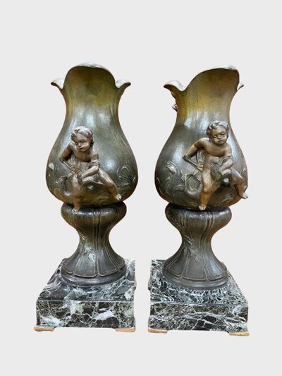 Pair of Napoleon III vases in patinated spelter and green marble, circa 1880