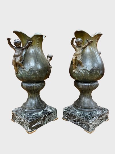 Pair of Napoleon III vases in patinated spelter and green marble, circa 1880