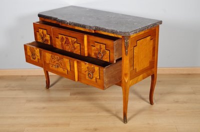 Commode maçonnique Transition en marqueterie de noyer, vers 1950
