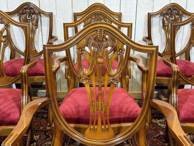 Set aus 12 englischen Regency-Sesseln aus Buchenholz aus den 1970er Jahren