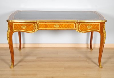 François Linke: Flacher Schreibtisch im Louis-XV-Stil aus Palisander und Rosenholz, um 1880