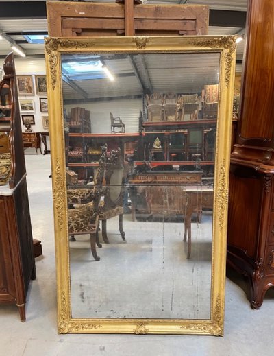 Louis-Philippe mirror in gilded wood with mercury-coated tin, circa 1840