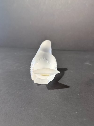 Lalique France - Bird in satin-finish crystal