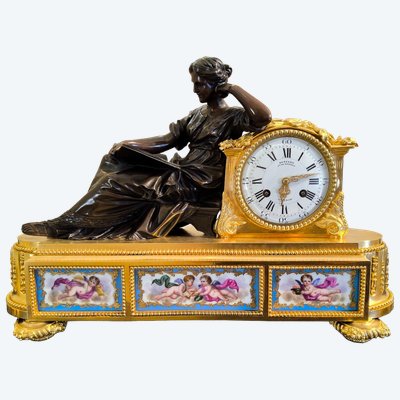 Pendule à la Geoffrin "l'emploi du temps" Style Louis XVI Maison Denière Paris XIXéme 