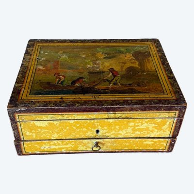Lacquered wooden box, early 19th century