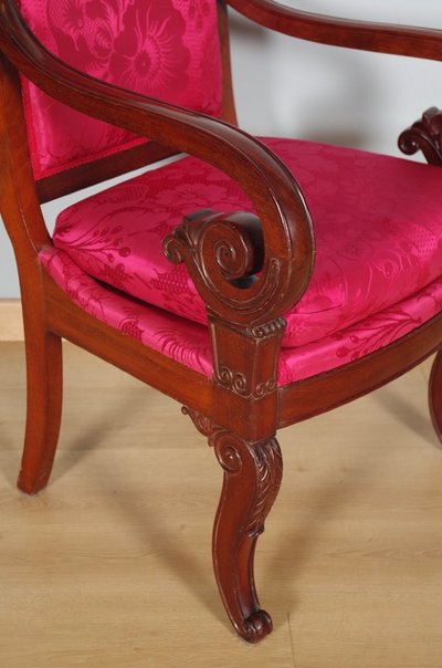 Pair of Louis-Philippe armchairs in carved mahogany, circa 1840