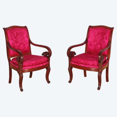 Pair of Louis-Philippe armchairs in carved mahogany, circa 1840