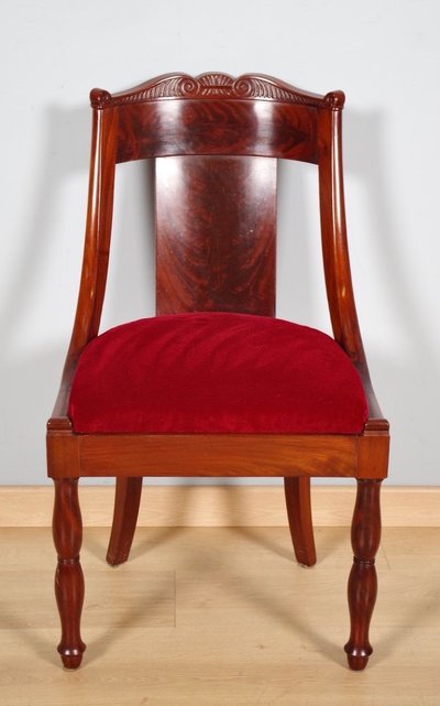Pair of mahogany gondola chairs, Restoration period, circa 1820