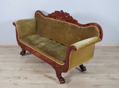 Important Biedermeier sofa in flame mahogany, circa 1830