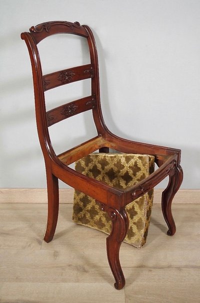 Pair of Louis-Philippe mahogany chairs stamped Veuve Grange and Bétout