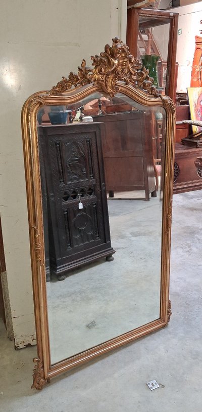 Grand miroir de cheminée de style Louis XV, XIXe siècle