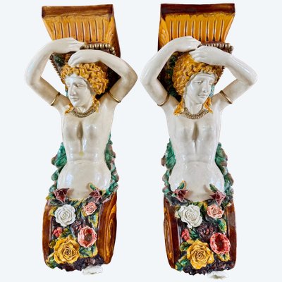 Coppia di cariatidi barbotini