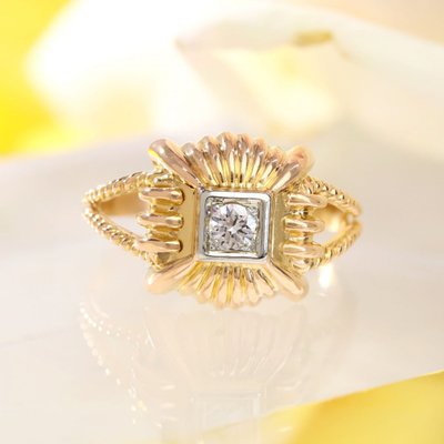 Bague rétro godronnée or rose diamant