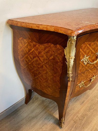 Louis-XV-Kommode aus Palisander und Rosenholz