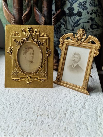 Fotorahmen aus vergoldeter Bronze im Stil der Neorenaissance