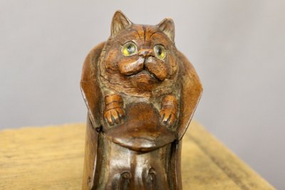 19th century Black Forest inkwell "cat in a boot"