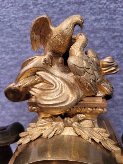 pendule Louis XVI:  L' Amour triomphant de la guerre"  , Bronze Doré et Patiné