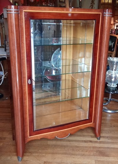 Antique illuminated Art Deco display case