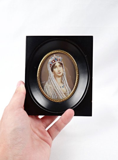 Miniature portrait de l'impératrice Joséphine signé Dimarch XIXe sur ivoirine