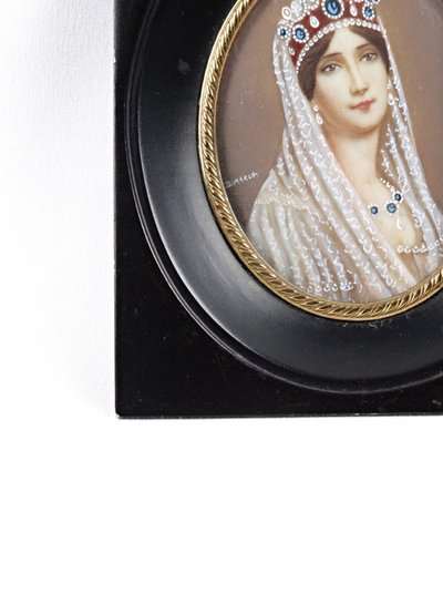 Miniature portrait de l'impératrice Joséphine signé Dimarch XIXe sur ivoirine