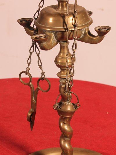 lampe à huile en bronze- 18° siècle - Espagne