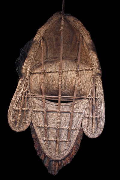 Imposant masque de pignon, art tribal , art océanien, art traditionnel, vannerie, 200 cm