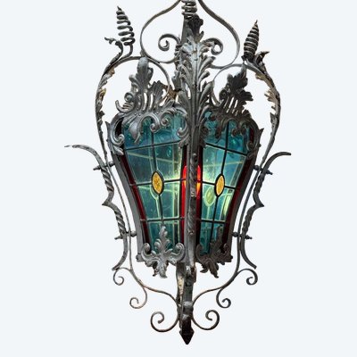 Lanterne en fer forgé et vitraux début XXème 