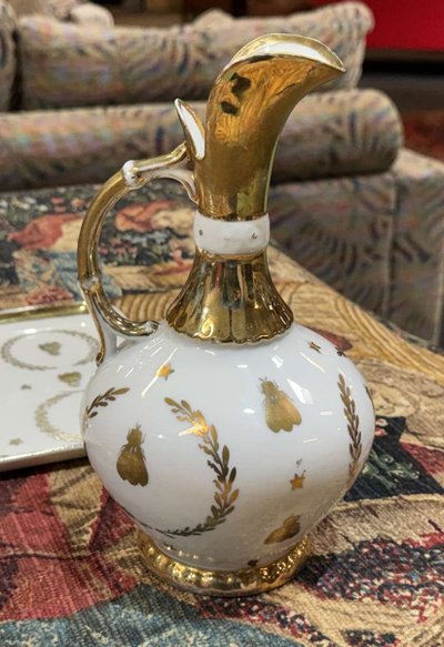 Service à liqueur style Empire, décor à la mouche
