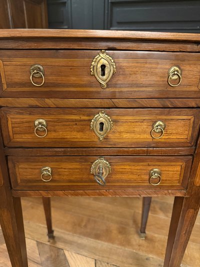 Table chiffonnière époque Louis XVI