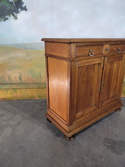 Buffet bas en sapin