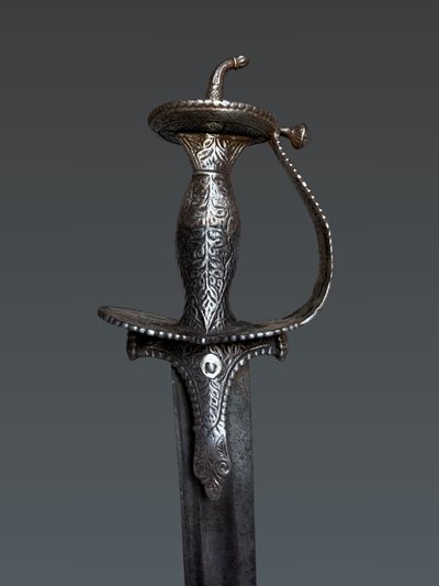 Sabre de type firangi à poignée khanda Inde, XVIIe siècle