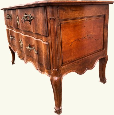 Commode sauteuse XVIII° grenobloise