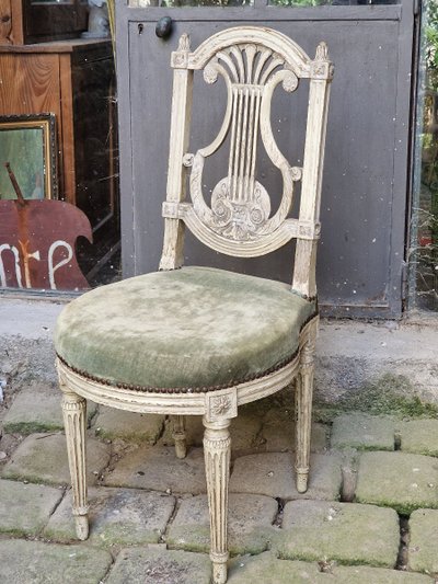 Chaise lyre Louis XVI 18ème style Georges Jacob (1739–1814) bois laqué patiné