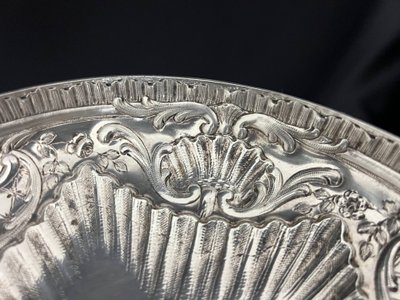 Versilberte Metallschale auf Fuß, Rokoko-Dekor, Napoleon III.