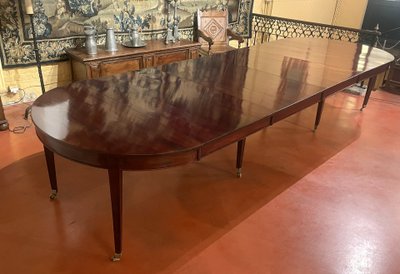 Table de salle à manger extensible d'époque directoire en acajou à bandeau de 4m