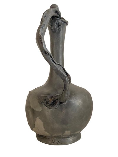 Pichet Art Nouveau en Etain Signé Alfred Barye (1839-1905).