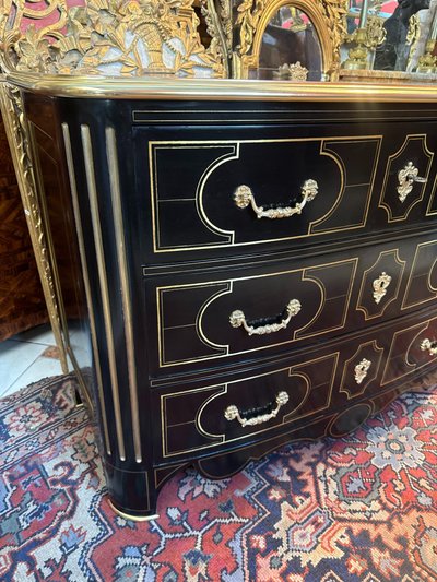 COMMODE DE STYLE REGENCE attribuée à la maison JAENSENS 