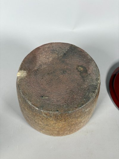Recipient a eau en grès et laque - Japon - époque d'Edo (1615-1868)
