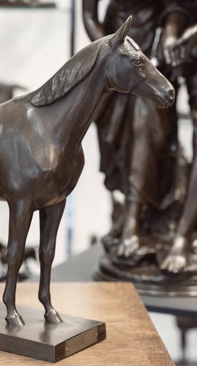 SCULPTURE - PORTRAIT DU CHEVAL "HONDURAS" , WILLEM KRIEGER (1877-1945) - BRONZE