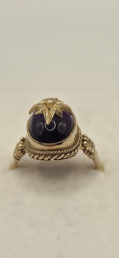 Antiker Ring Viktorianisch Amethyst Cabochon Polarstern
