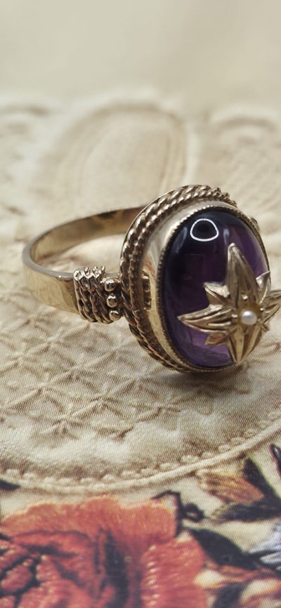 Antiker Ring Viktorianisch Amethyst Cabochon Polarstern