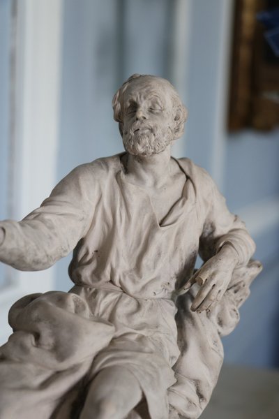 Belisario cieco che fa l'elemosina, in ceramica della Lorena dell'epoca di Luigi XVI