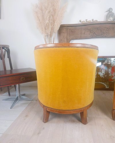 Paire de fauteuils tonneau Art Déco, vers 1930, velours d'origine