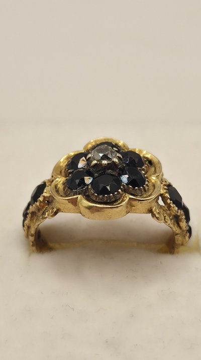 Antiker Trauerring 18KT Gelbgold Diamant 1829 Museal