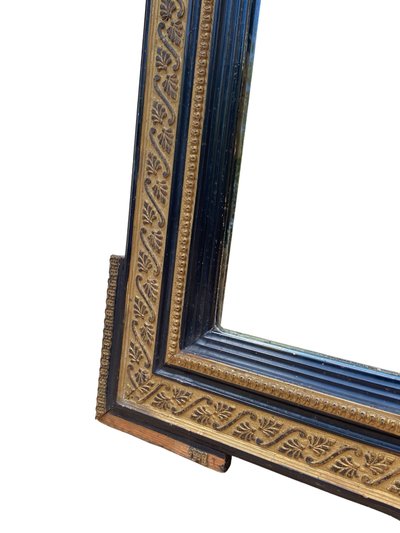 Miroir Napoléon III en Bois Noir et Doré,  XIXème, 60cm x 82cm