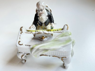 "The Concert," a Saxon porcelain figurine set, mid-20th century